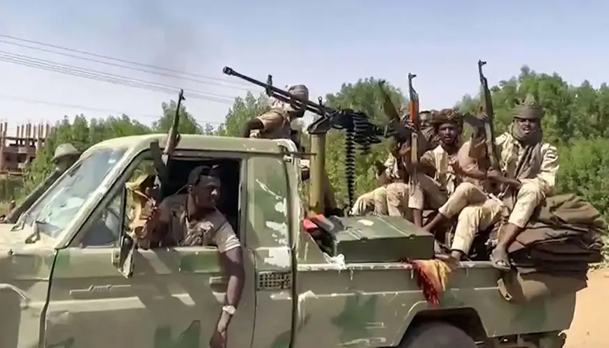 قرقاش:  خسارة الجيش السوداني لمدينة الفاشر تمثل محطة تستوجب التعقّل والواقعية