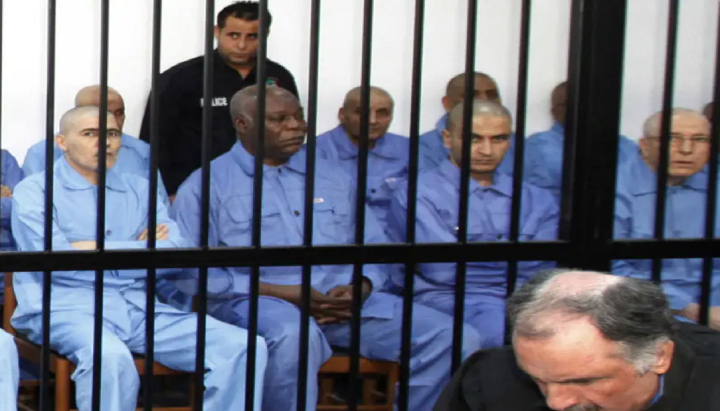 أبو عجيلة محمد مسعود خلال محاكمته في طرابلس في 2014