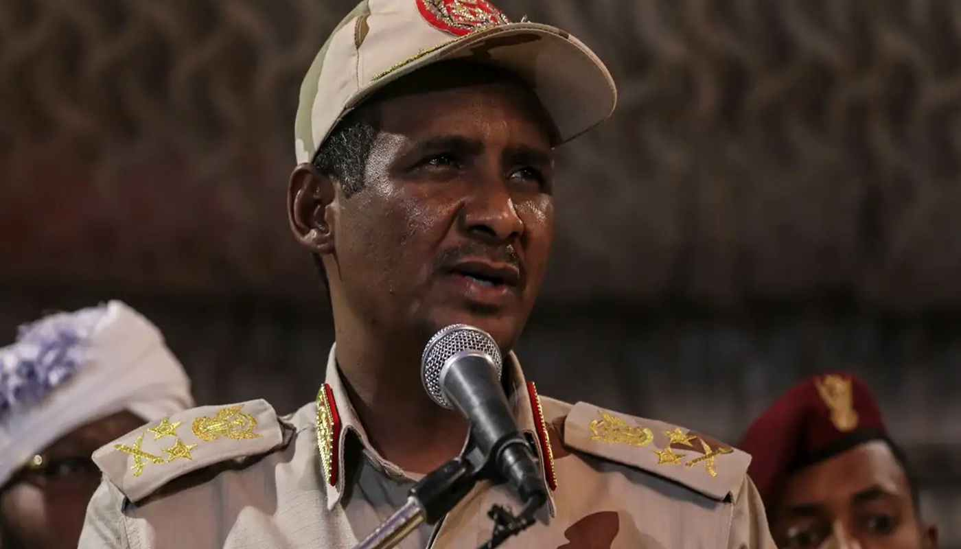 دقلو يأسف للكارثة في الفاشر ويتعهد توحيد السودان