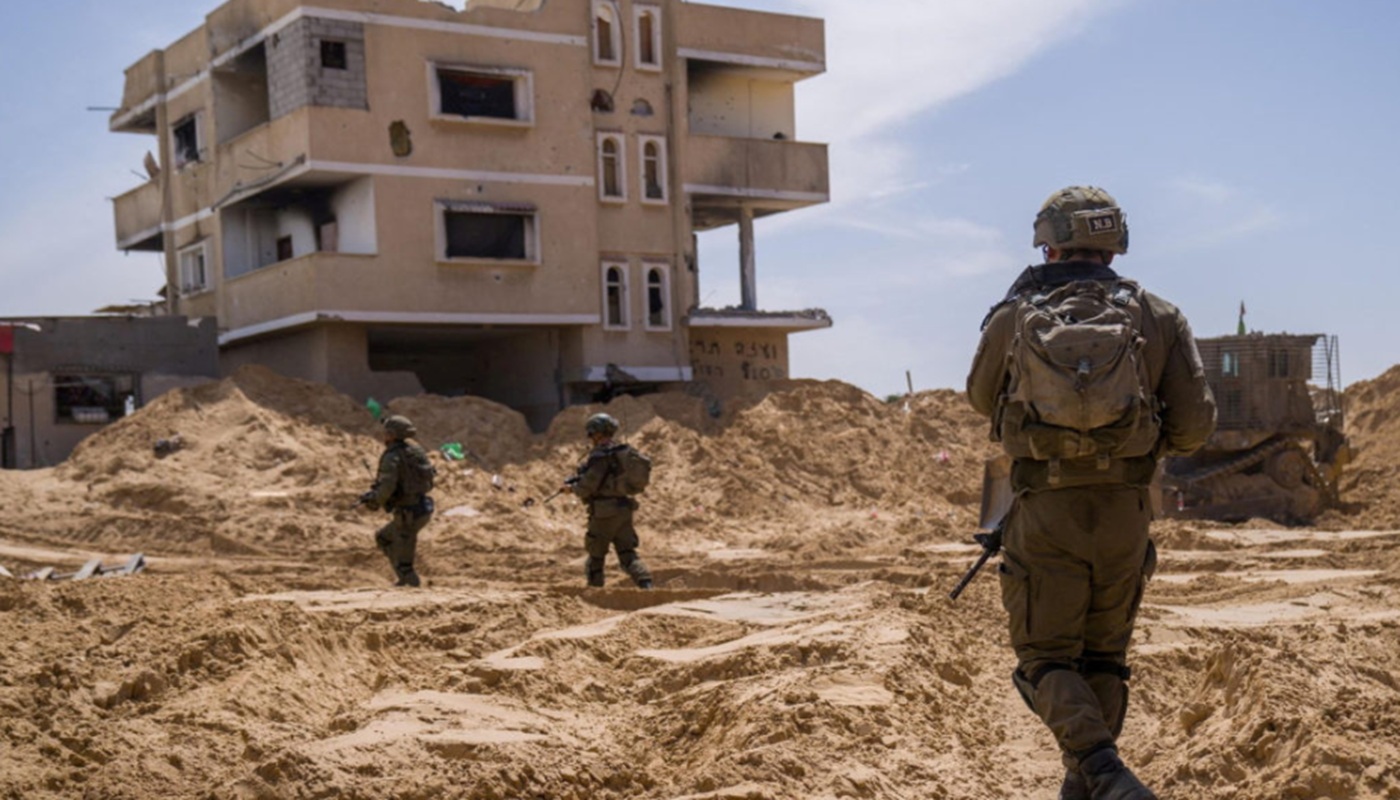 الجيش الإسرائيلي يعلن قصف مخزن للأسلحة في شمال قطاع غزة