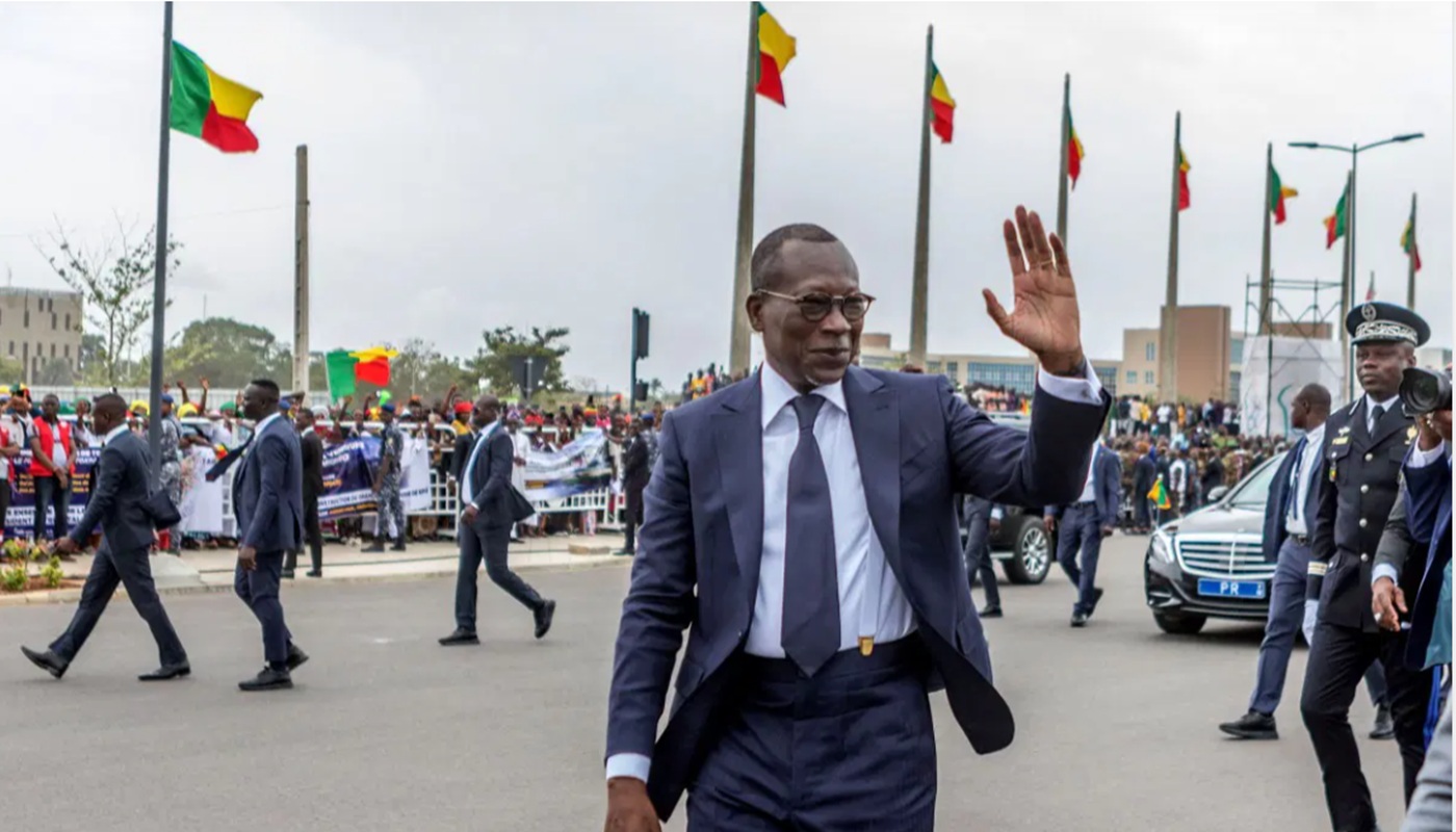 الجيش يستعيد السيطرة بعد محاولة انقلاب في بنين