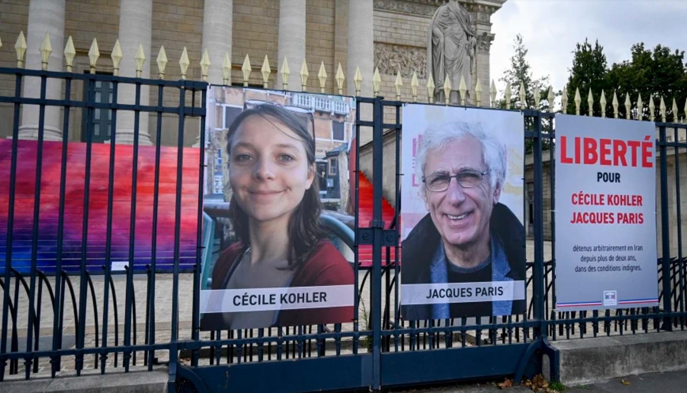 خروج آخر مواطنَين فرنسيين من السجن في إيران