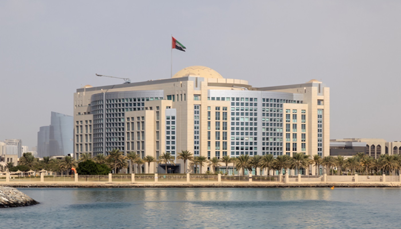 الإمارات تدين بأشد العبارات استهداف قطر